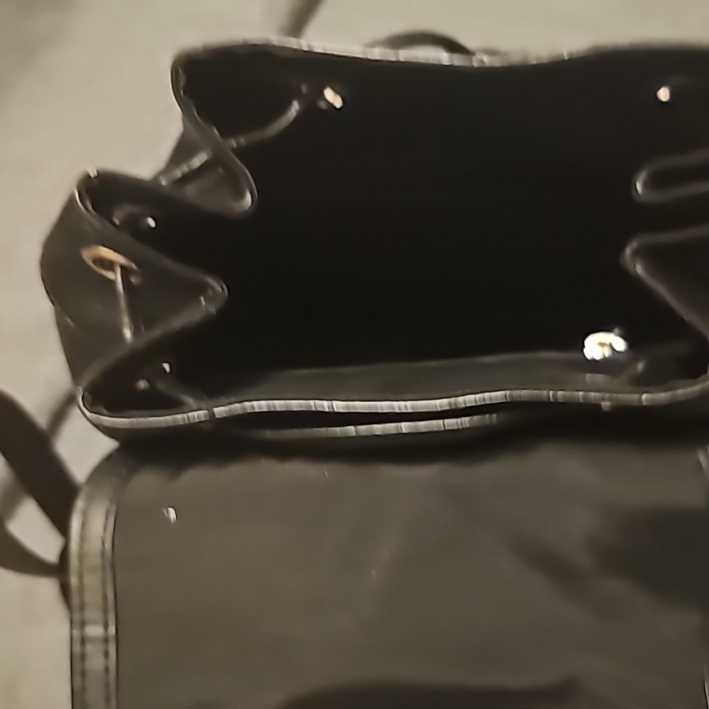 Coach back - Picture 3 of 3